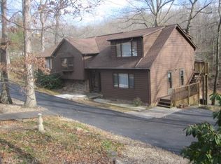 1339 Huff Ln, Blacksburg, VA 24060