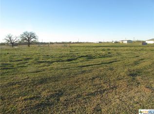 7304 Elm Creek Rd, Seguin, TX 78155