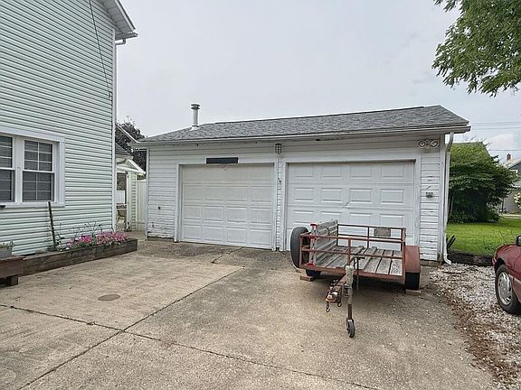 2nd image of 91.5 Fitting Ave