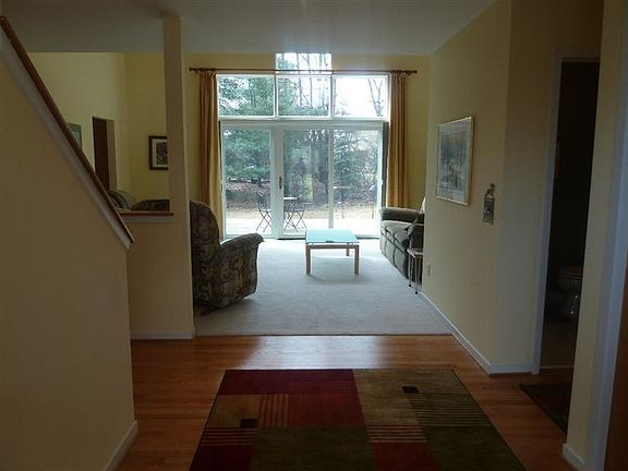3rd image of 4235 Sunderland Way