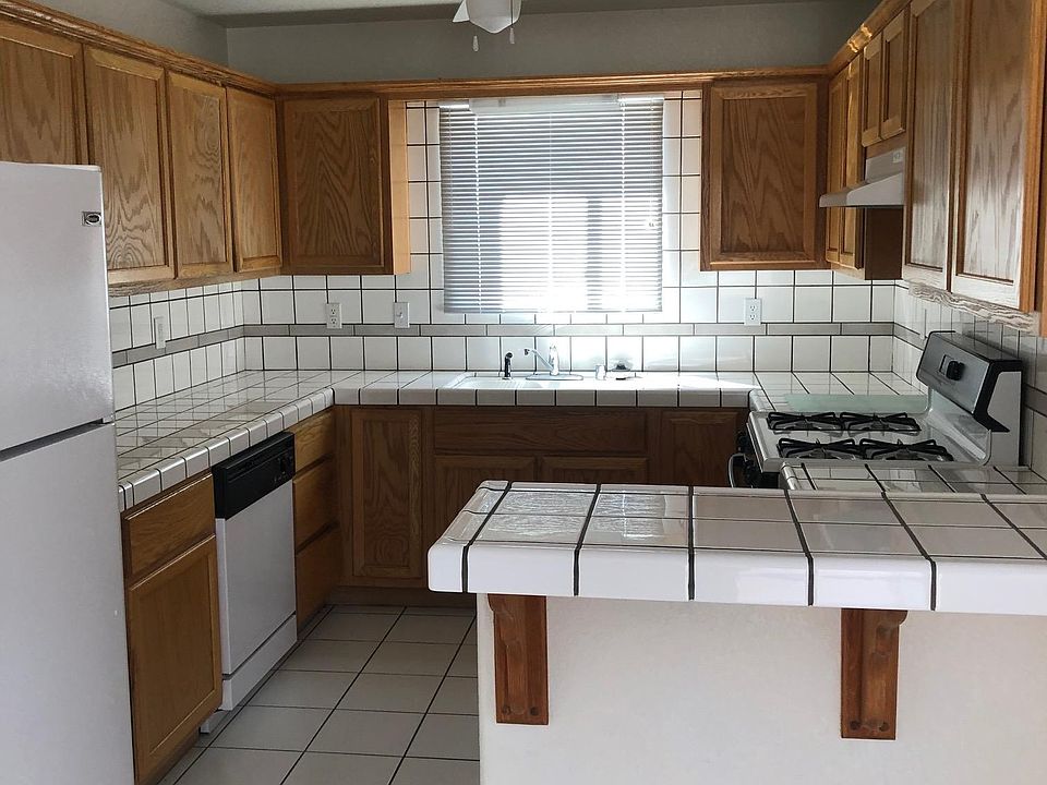 2nd image of 2350 Taos Dr