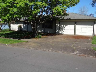 586 45th Pl NE, Salem, OR, 97301
