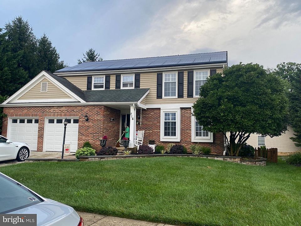 1st image of 716 Heston Ln