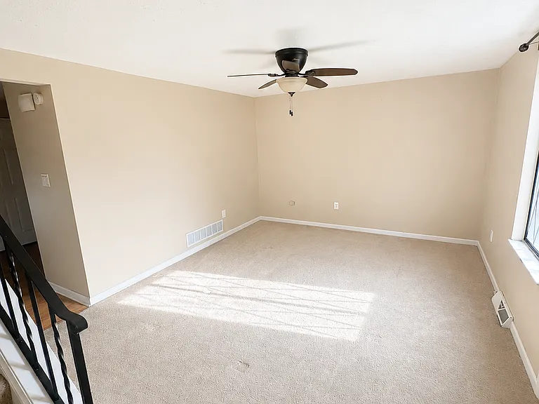 5031 Harvest Ln — Photo 12