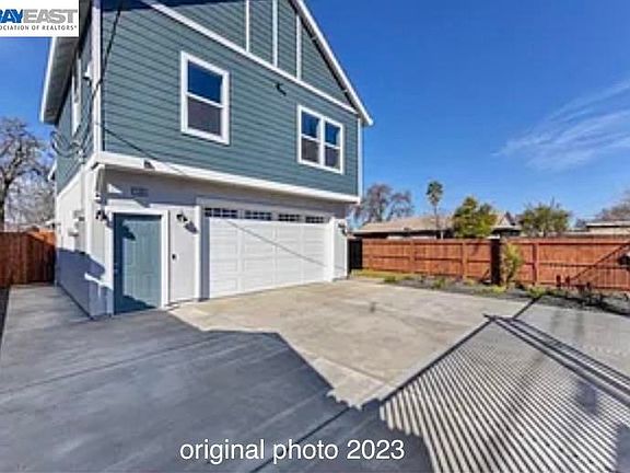 2nd image of 3334 Rio Linda Blvd