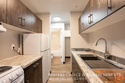 210 Mayor Magrath Dr N #304 Photo 1