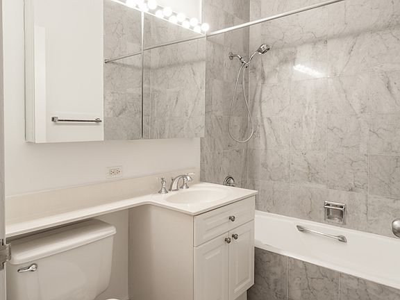 5th image of 99 Battery Pl APT 11R