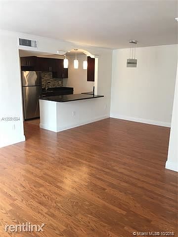 20181009231703571726000000-o