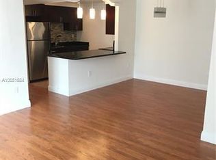 1673 Bay Rd APT 501, Miami Beach, FL 33139