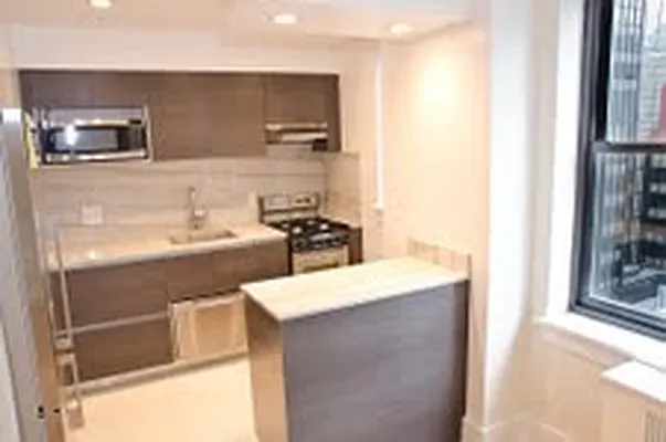 Rented by Stonehenge NYC LLC | media 1