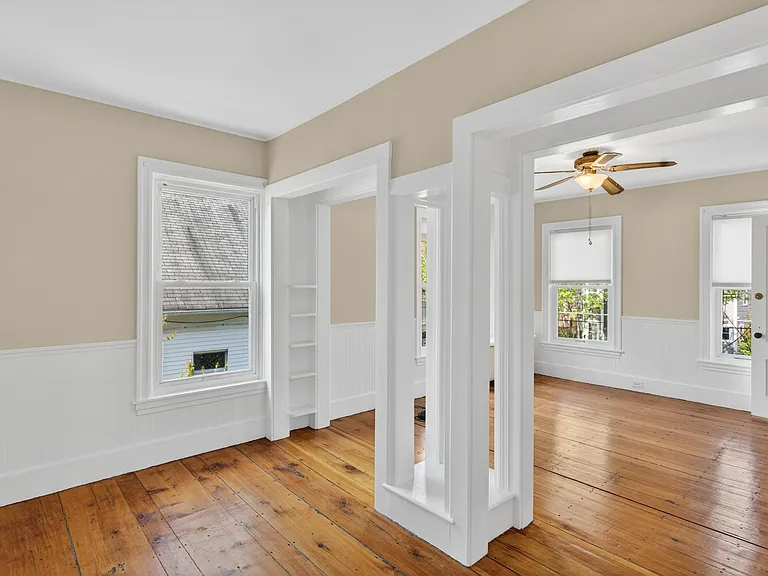 40 Maple St #2 — Photo 7