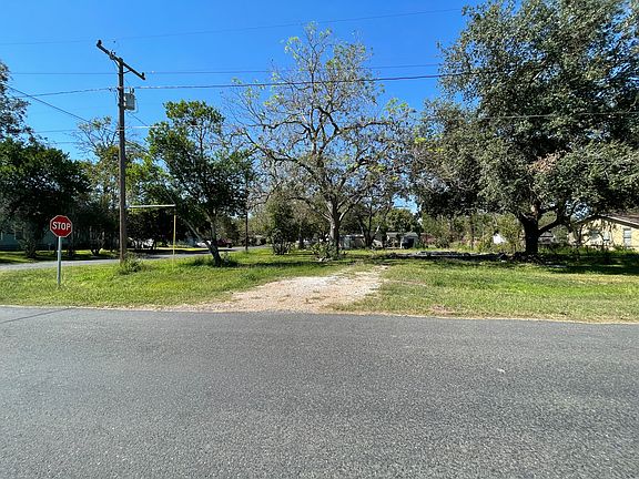 3rd image of 505 N Church
