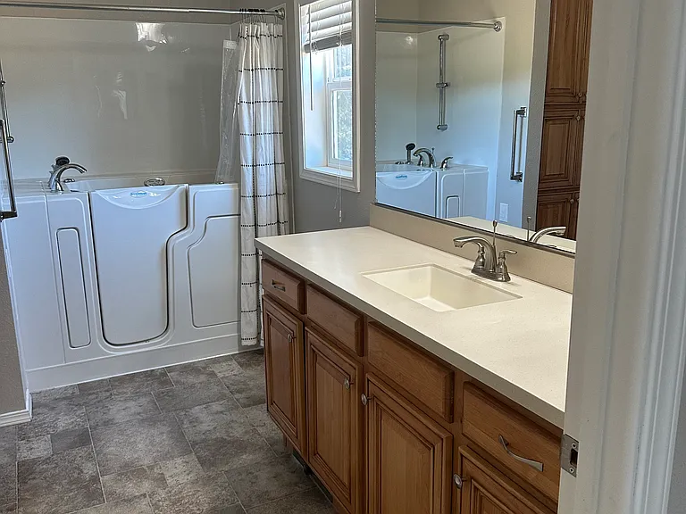9597 E Kirschenman Rd — Photo 25
