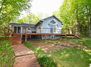 33110 Crystal Springs Rd, Grand Rapids, MN 55744