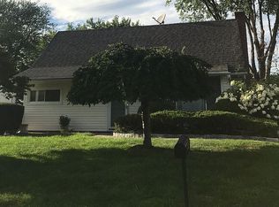 27 Orchard Ln, Elmsford, NY 10523
