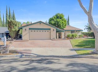 2594 N Parkdale Ave, Simi Valley, CA 93063