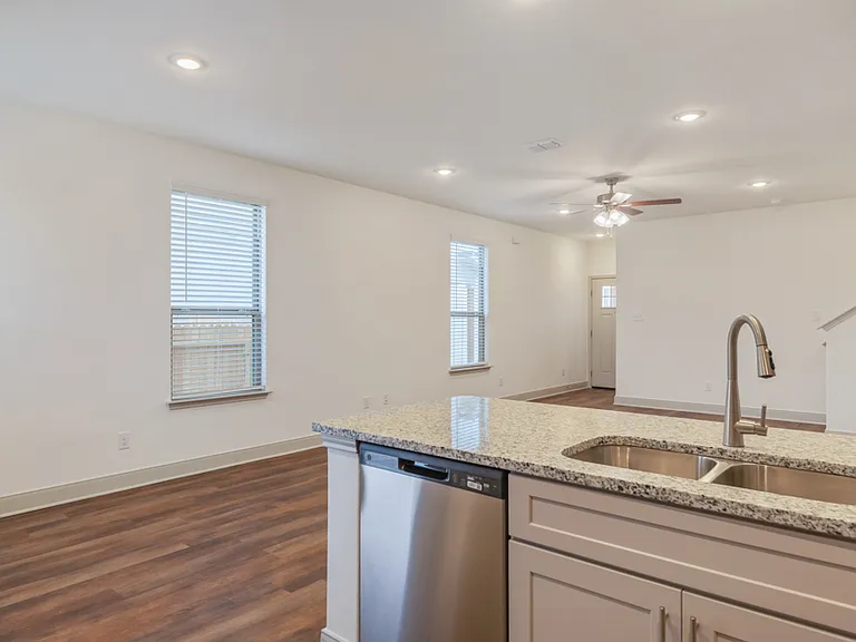 7612 Briarwood Pass #102 — Photo 11