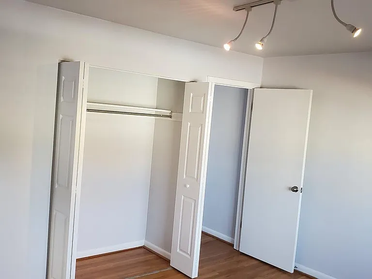315 Monroe St #3 — Photo 11