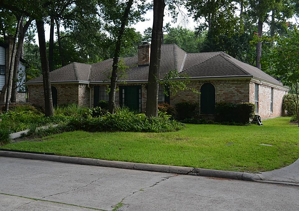 1st image of 15106 Gladebrook Dr
