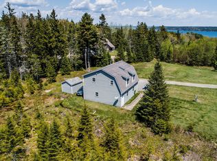 49 Friends Way, Blue Hill, ME 04614