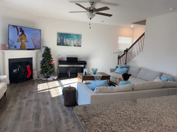 3714 Waterford Oak Trl, High Point, NC 27265