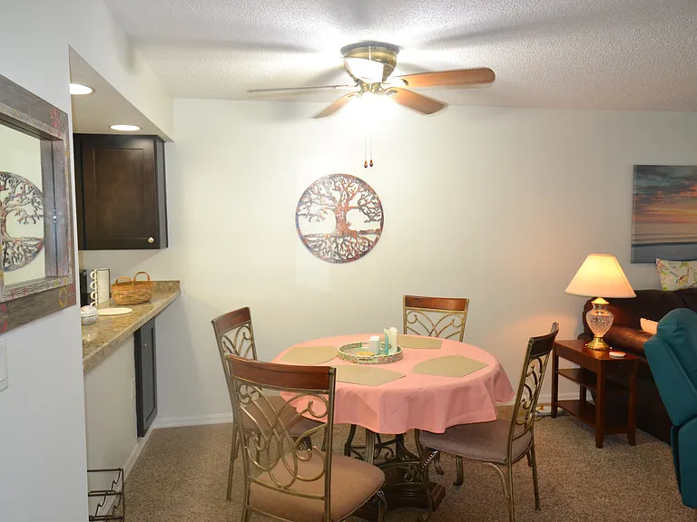 161 Lakeside Dr — Photo 11