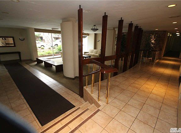 4th image of 17270 Highland Ave APT 5M