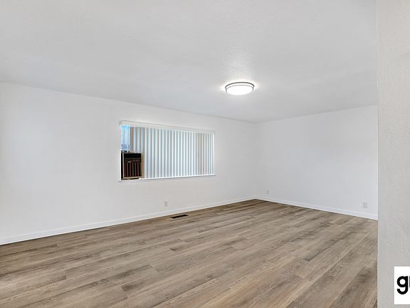 5th image of 1522 Hawes Ct #1522
