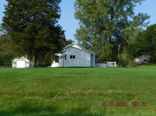 8270 Dunn Rd, Munith, MI 49259