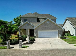 1906 Sparrow Ln, Mission, TX 78572