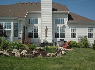 151 Greycliff Manor Dr, Saint Louis, MO 63129