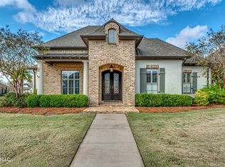 801 Onyx Pl, Flowood, MS 39232