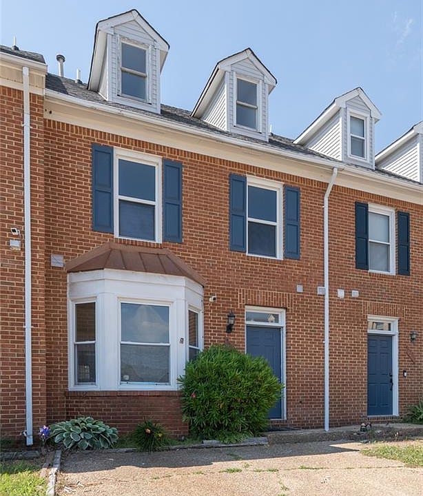 1st image of 1209 Killington Sq #104