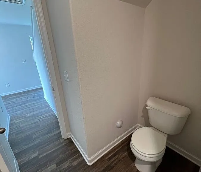 608 Frosty Way — Photo 16