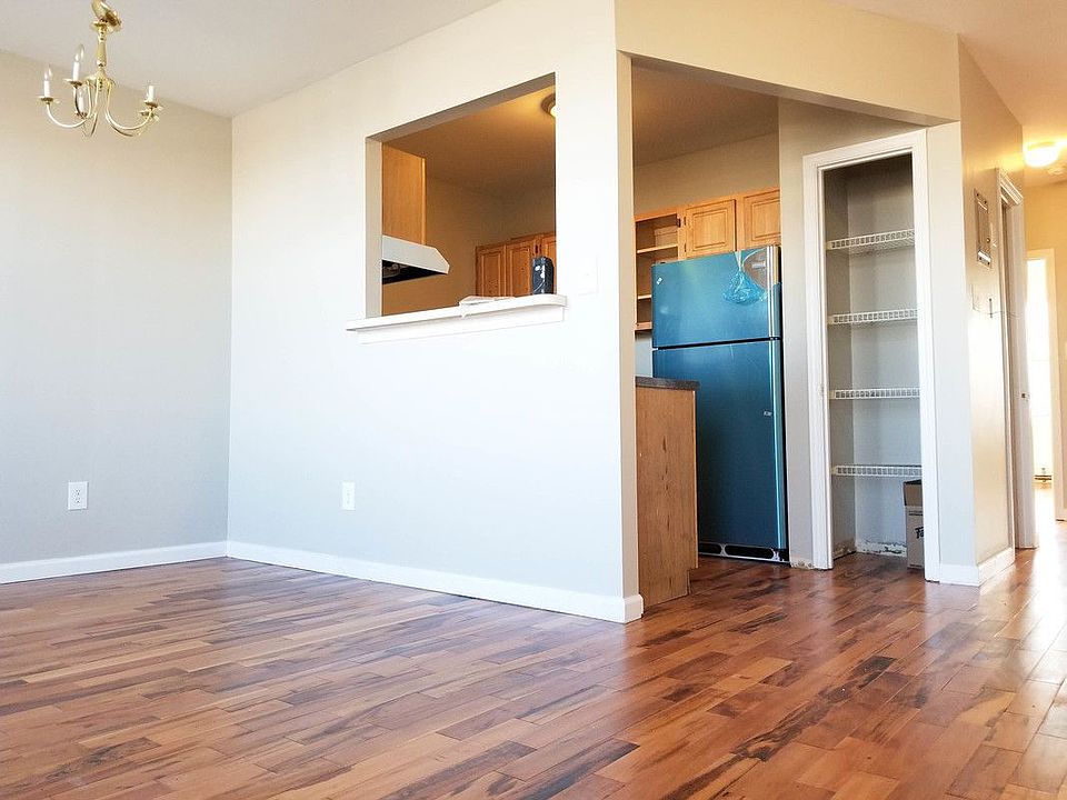 1st image of 1951 Pacific St #3