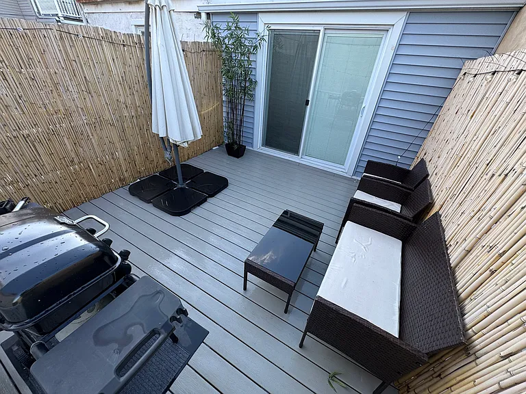 1639 S Hancock St — Photo 1