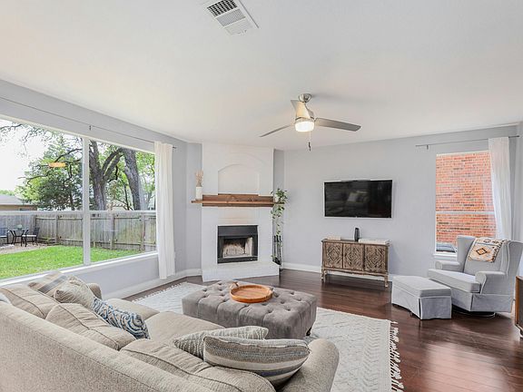 4th image of 5121 Park At Woodlands Dr