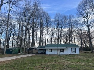 175 J J Ln, Hillsboro, TN 37342