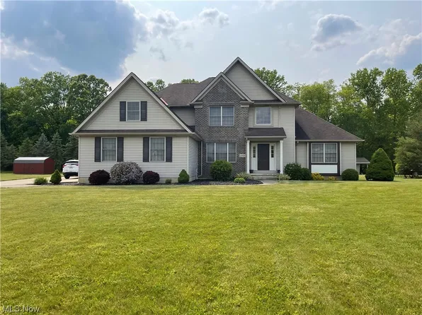 10896 Bridle Path, Columbia Station, OH 44028