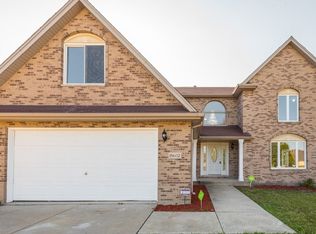 18602 Michael Dr, Hazel Crest, IL 60429