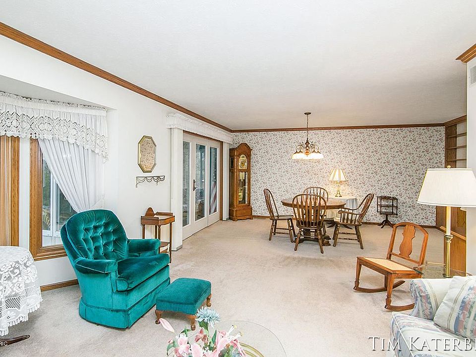1st image of 2924 S Wentward Ct #18