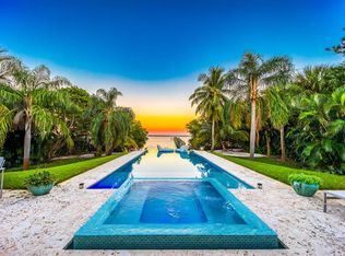62 S Sewalls Point Rd, Sewalls Point, FL 34996