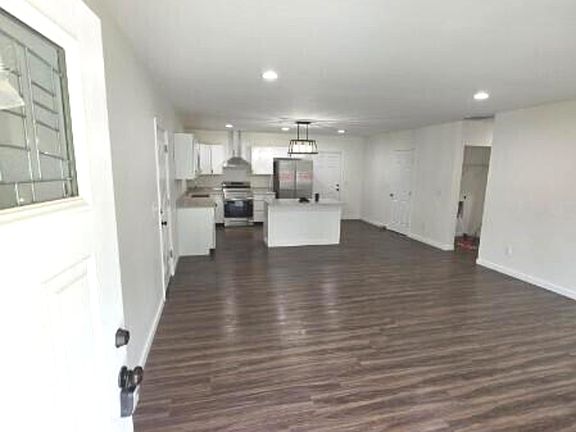 4th image of 7747 Mountain Stream Way