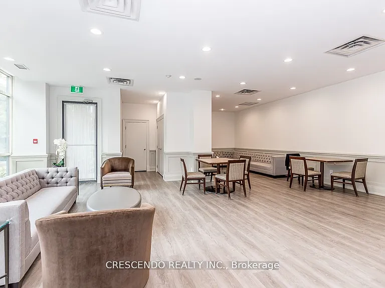 30 Harrison Garden Blvd #902 — Photo 29