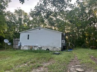 536 Pinewood Ln, Sale City, GA 31784