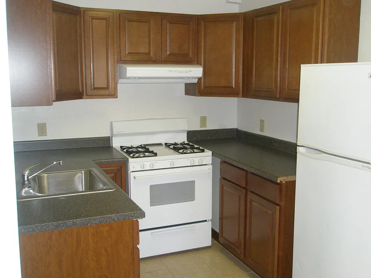 Building Photo - 33 Esperanza Ave #A