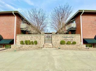 4213 Clark #3 Ave, Kansas City, MO 64111