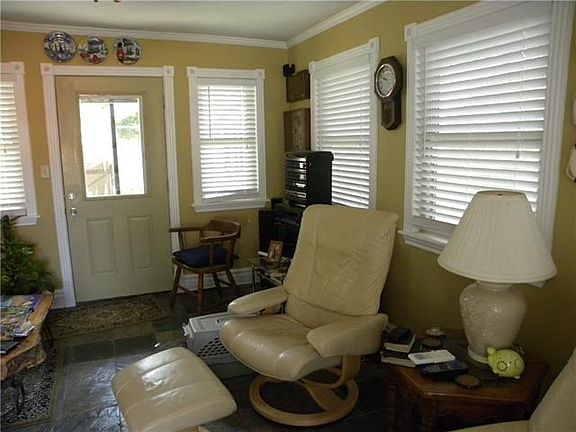 4th image of 148 Grand Teton Dr