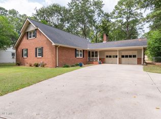 4510 Tenella Rd, Trent Woods, NC 28562