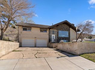 912 N Eastside Dr, Layton, UT 84040